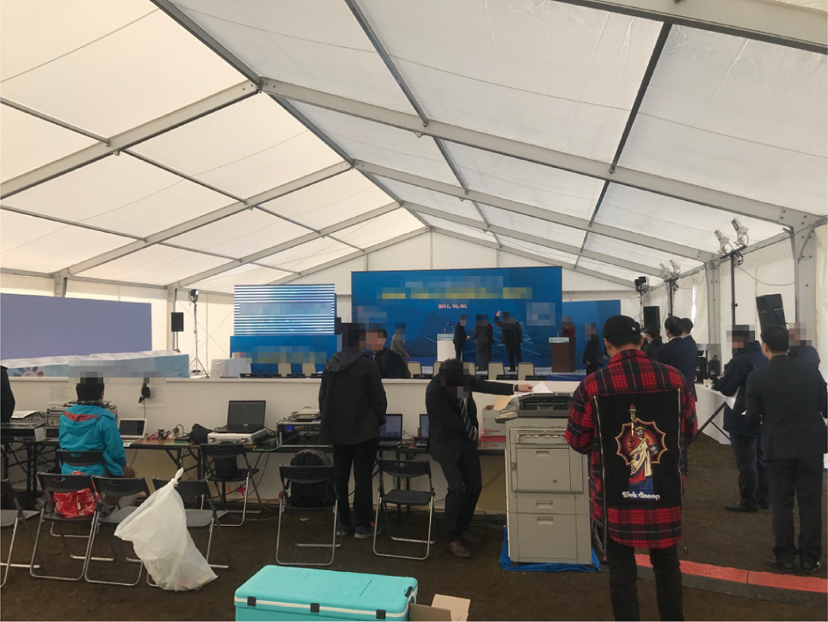 ロダーテント15m 設営例 内部